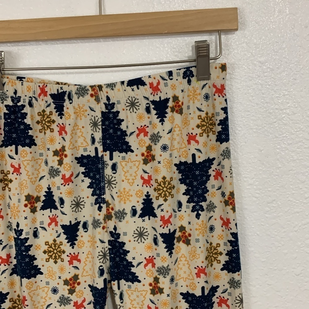 Holiday Christmas Winter Print Leggings Size L